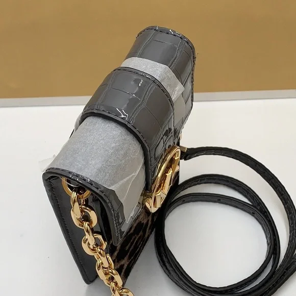 Brand New with Tag
Michael Kors Carmen Small NS Phone XBODY HairCalf Grey Multi - Picture 14 of 16